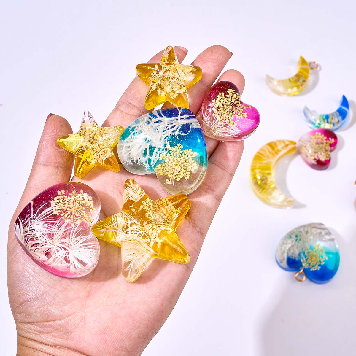 قالب سيليكون على شكل قلب ونجمة - مراجعة Resin Art Mould وسعره